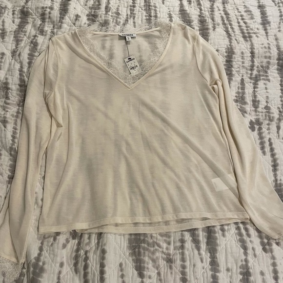 Express Relaxed Lace Pieced V-Neck Tee NWT S - Picture 9 of 11